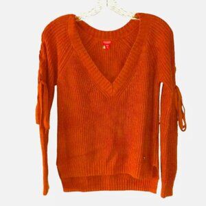 GUESS  Crop Sweater Size XSmall Rust/Orange Knit Lace Up Sleeves V-Neck Hi-Lo